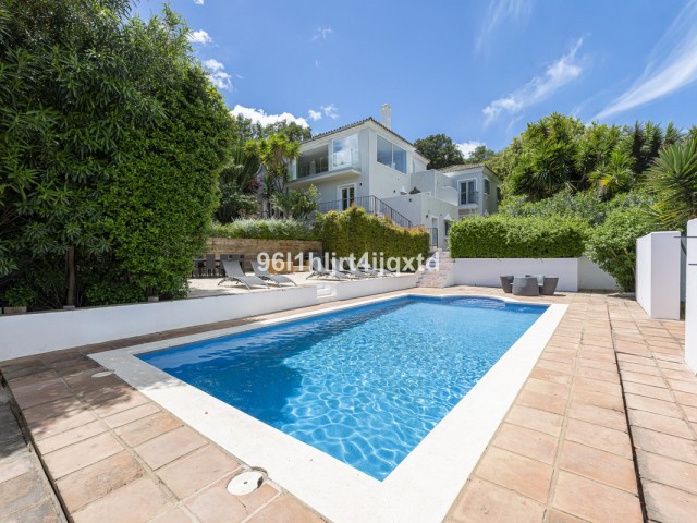 Villa avec 6 Chambres  à Sotogrande Alto