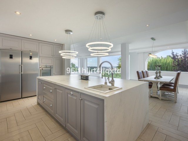 Villa avec 6 Chambres  à Sotogrande Alto