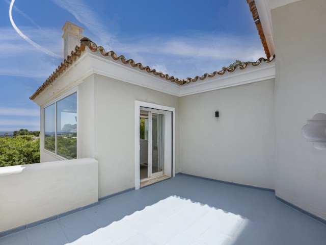 6 Makuuhuoneen Huvila Sotogrande Alto