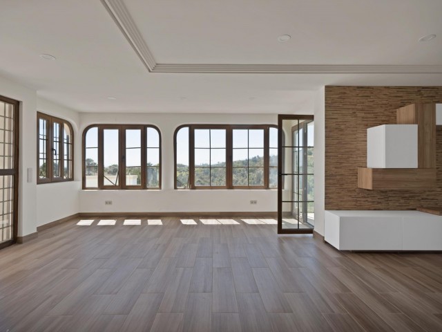 3 Bedrooms Villa in Marbella