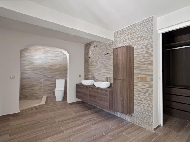 3 Bedrooms Villa in Marbella