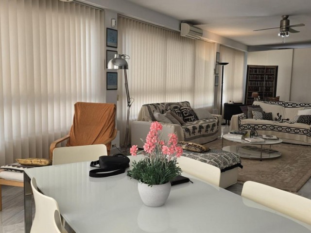 2 Bedrooms Apartment in Marbella