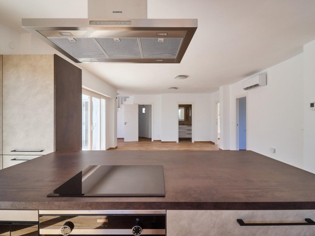 5 Schlafzimmer Villa in El Faro