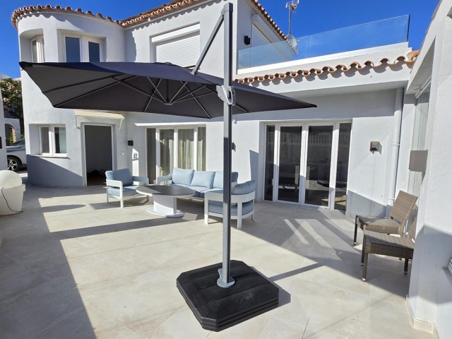 5 Soveroms Villa i El Faro