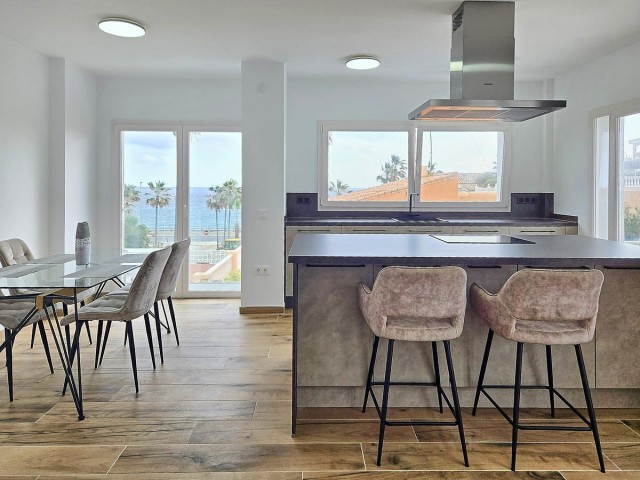 5 Soveroms Villa i El Faro