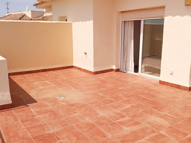 Apartamento con 3 Dormitorios  en Riviera del Sol