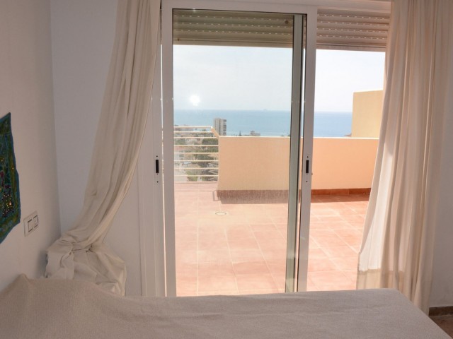 Apartamento con 3 Dormitorios  en Riviera del Sol