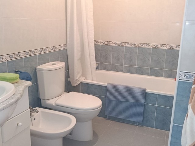 Apartamento con 3 Dormitorios  en Riviera del Sol
