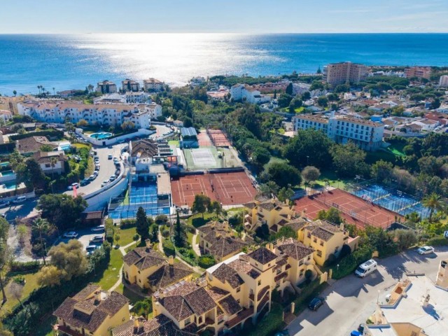 Apartamento con 3 Dormitorios  en Riviera del Sol