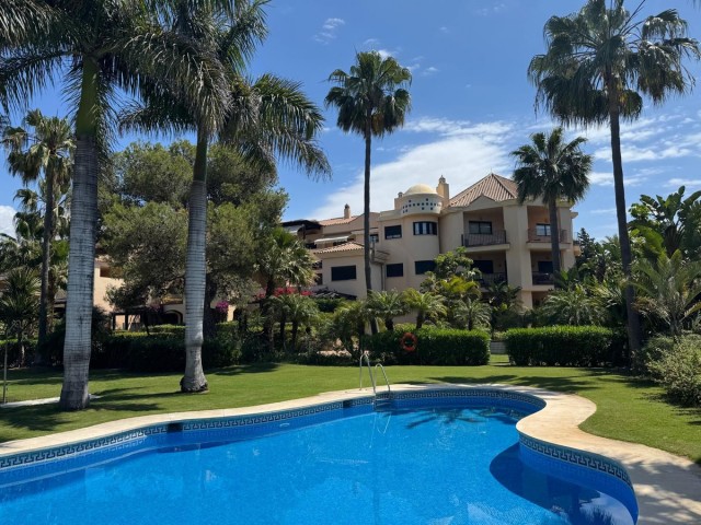 Apartamento, Puerto Banús