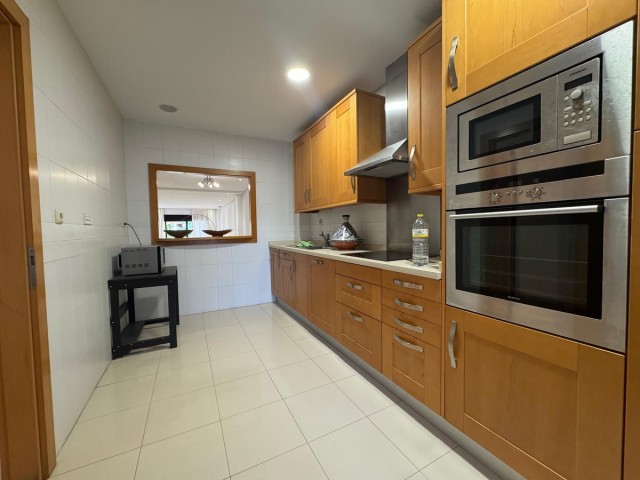 Appartement avec 2 Chambres  à Puerto Banús
