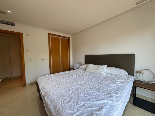 Appartement avec 2 Chambres  à Puerto Banús
