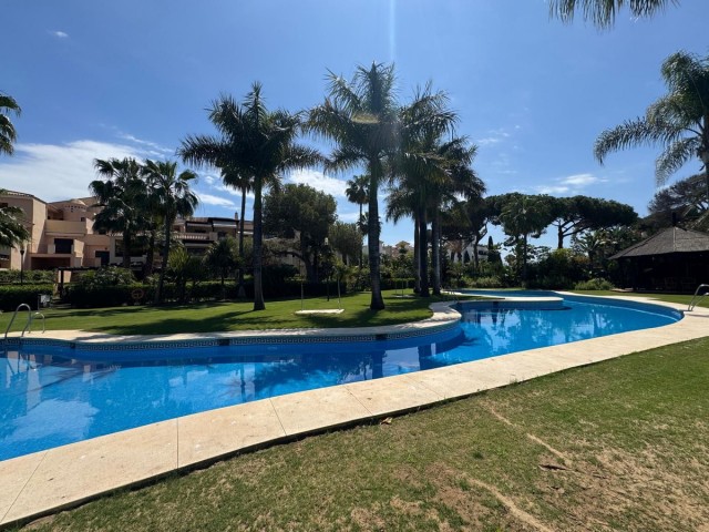 Appartement avec 2 Chambres  à Puerto Banús