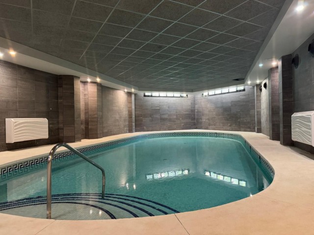 Appartement avec 2 Chambres  à Puerto Banús