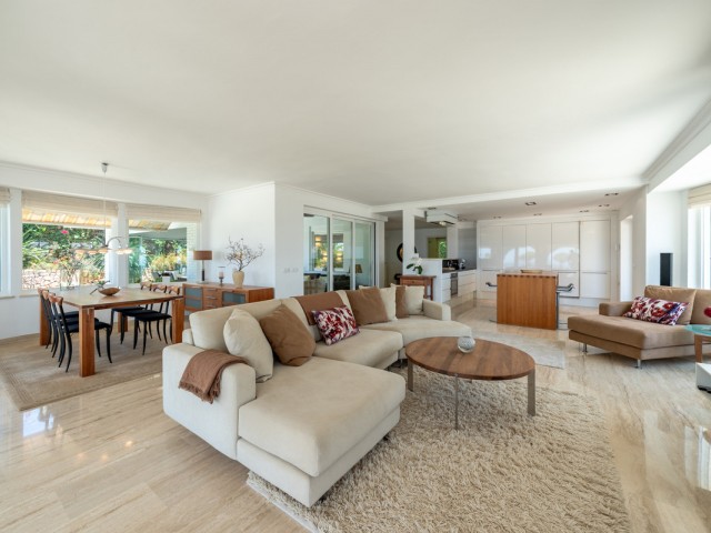 Villa avec 4 Chambres  à Benalmadena