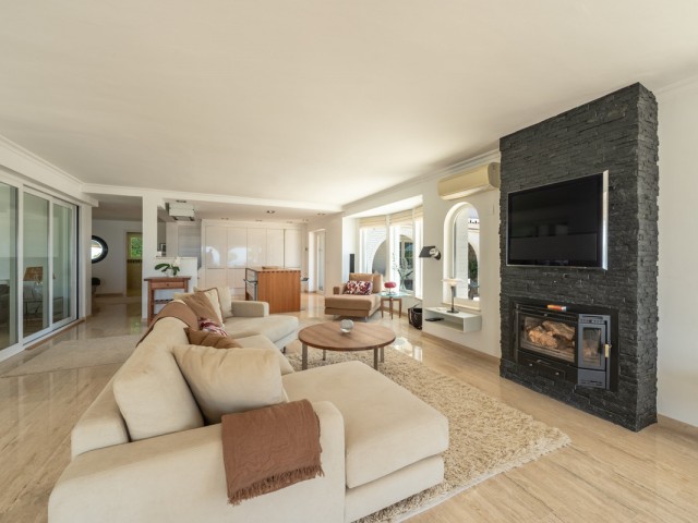 Villa avec 4 Chambres  à Benalmadena