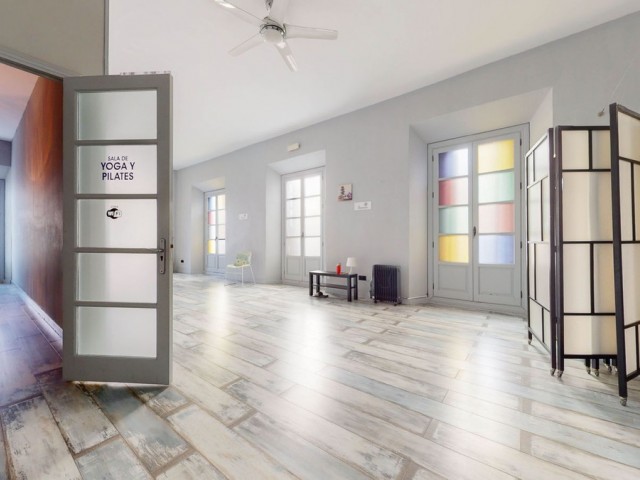 Commercial in Málaga