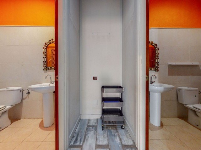 Commercial in Málaga