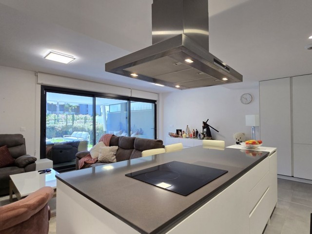 3 Bedrooms Apartment in New Golden Mile