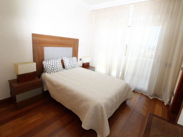 Penthouse in Puerto Banús