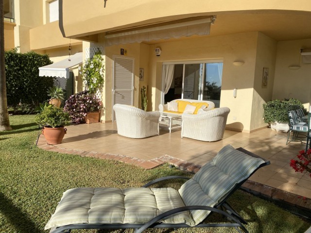 Appartement avec 3 Chambres  à Elviria