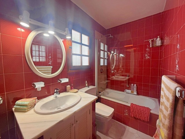 Villa avec 3 Chambres  à Mijas