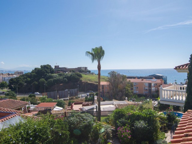 3 Bedrooms Villa in Fuengirola