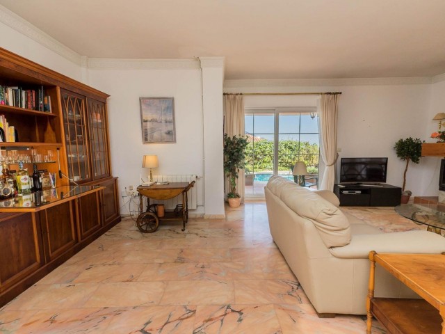 3 Bedrooms Villa in Fuengirola