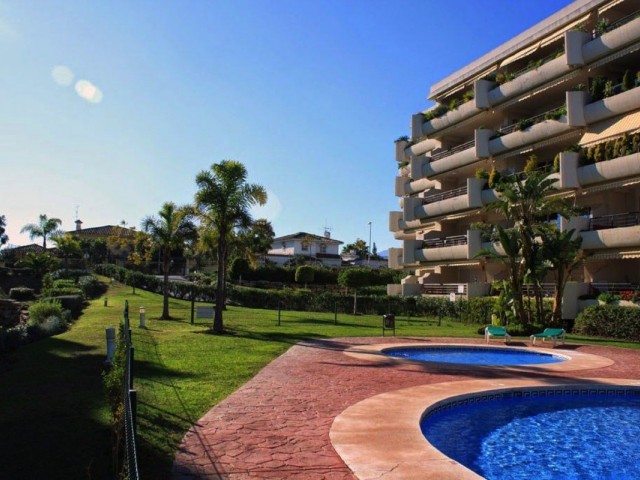 Penthouse in Guadalmina Alta