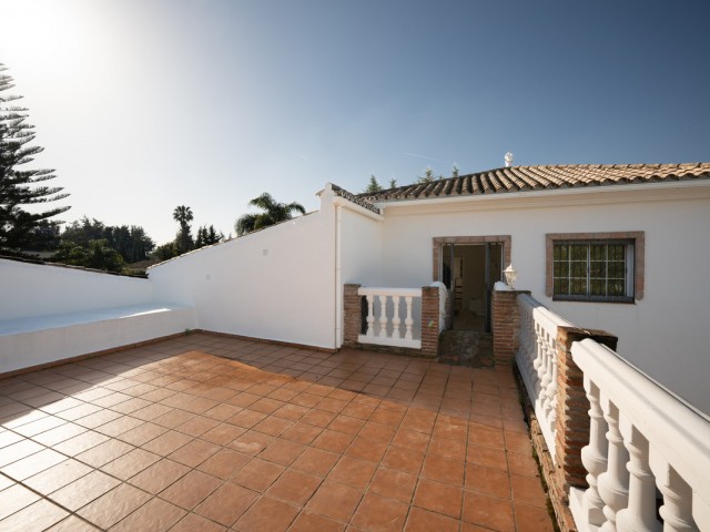 4 Schlafzimmer Villa in Nueva Andalucía