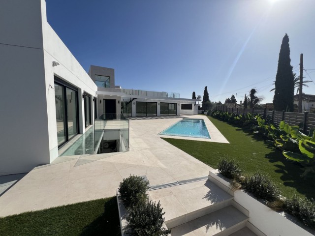 Villa avec 5 Chambres  à Mijas