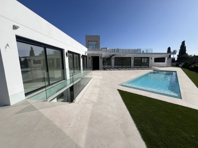 Villa avec 5 Chambres  à Mijas