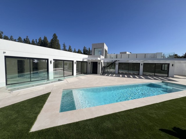 Villa avec 5 Chambres  à Mijas