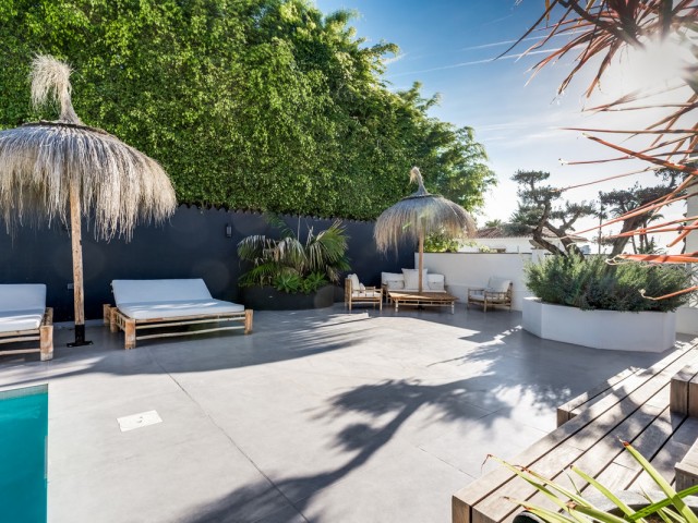 5 Schlafzimmer Villa in Nueva Andalucía