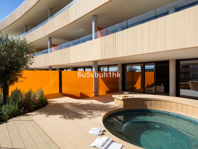 2 Bedrooms Apartment in Fuengirola