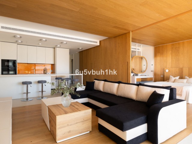 2 Bedrooms Apartment in Fuengirola