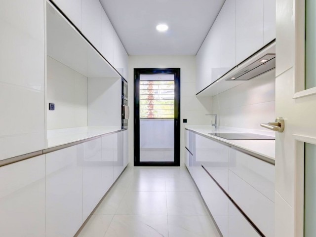 Appartement avec 2 Chambres  à Estepona