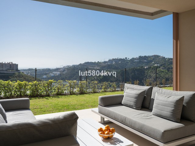 3 Bedrooms Apartment in Benahavís