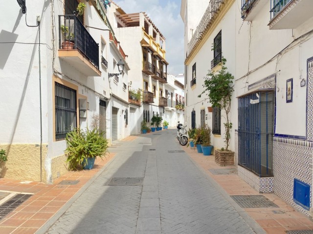 3 Bedrooms Townhouse in Marbella
