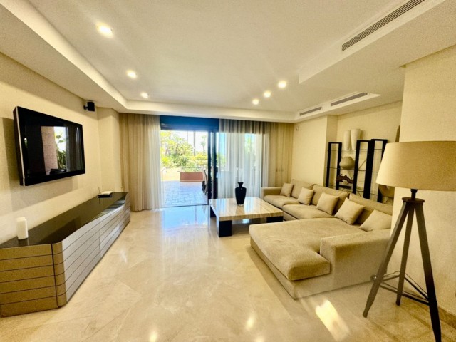2 Soveroms Leilighet i Puerto Banús