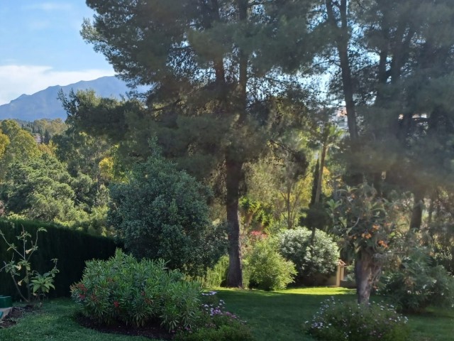 4 Soveroms Villa i Benahavís