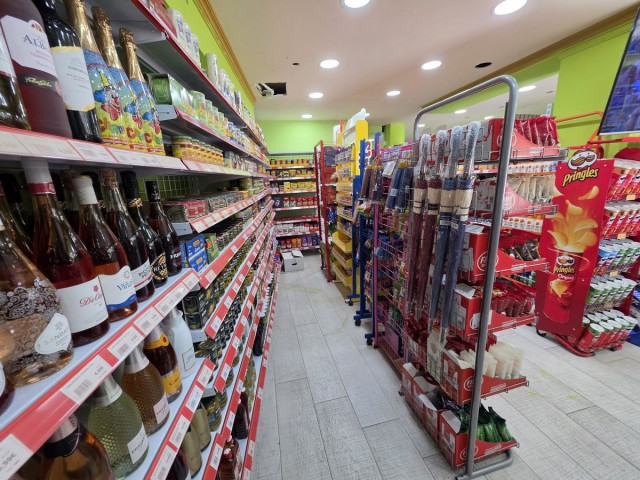 Commercial in San Pedro de Alcántara
