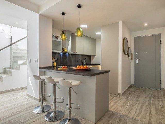 2 Schlafzimmer Apartment in Bel Air
