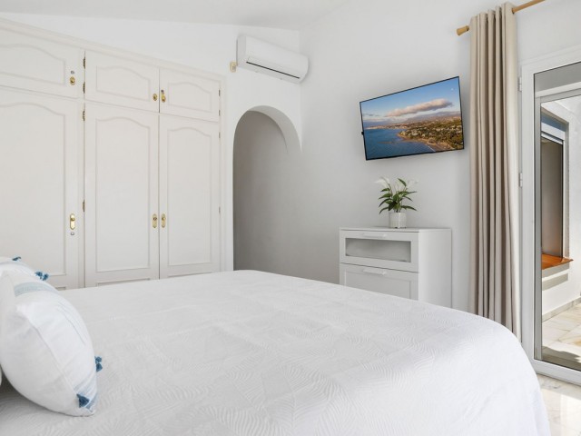 3 Bedrooms Villa in El Chaparral