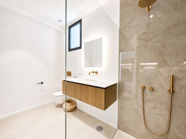 Villa avec 5 Chambres  à El Madroñal