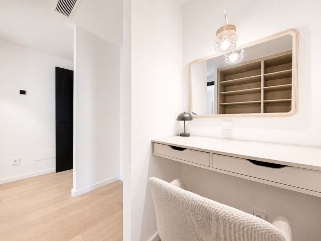 Villa avec 5 Chambres  à El Madroñal