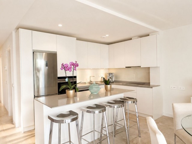 Maison mitoyenne avec 4 Chambres  à La Cala de Mijas