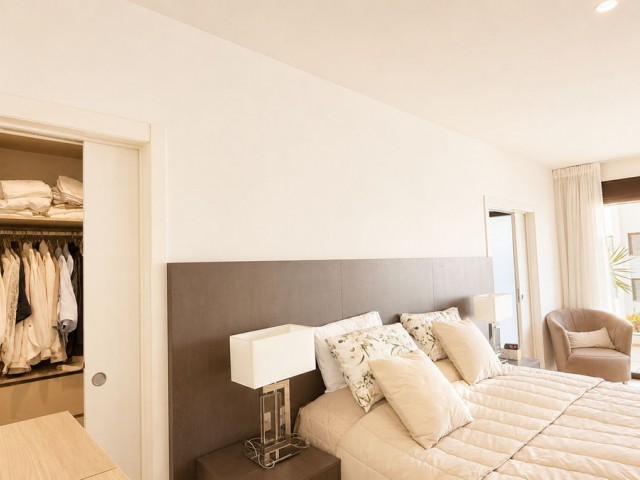 Maison mitoyenne avec 4 Chambres  à La Cala de Mijas