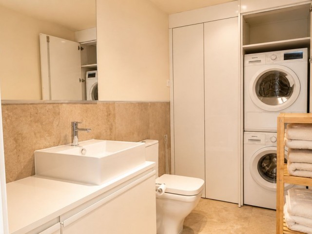 Maison mitoyenne avec 4 Chambres  à La Cala de Mijas