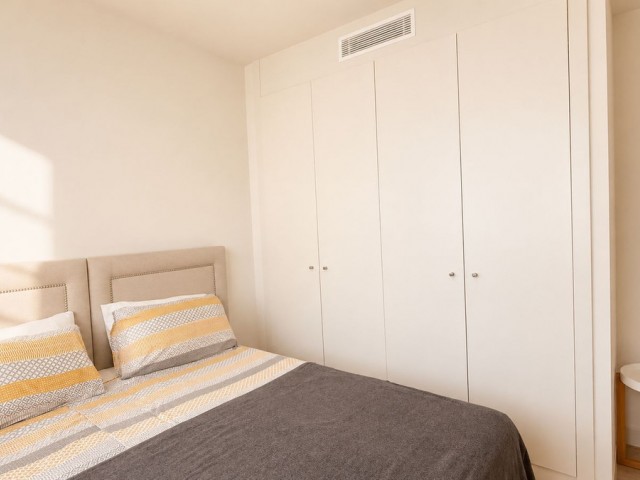 Maison mitoyenne avec 4 Chambres  à La Cala de Mijas